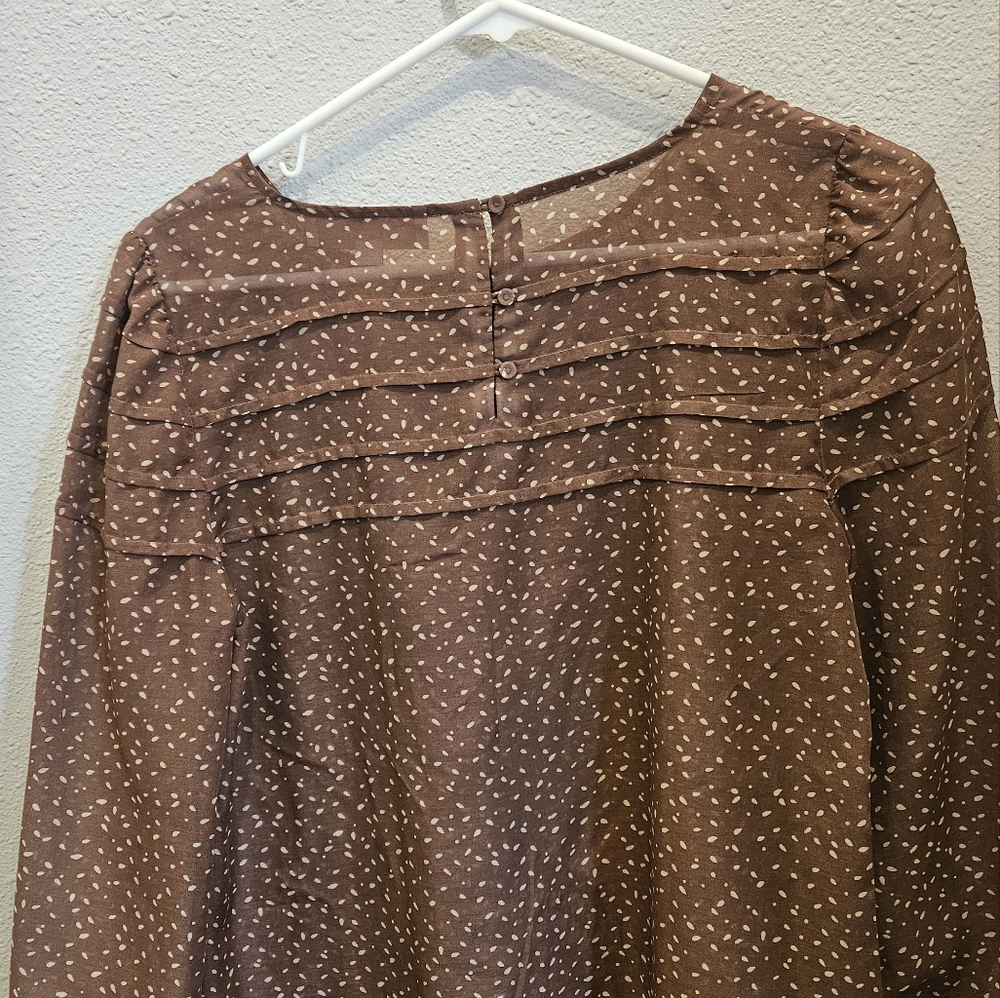 EUC Loft Blouse Size Small - Picture 5 of 7